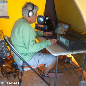 AD6E operating CW from TX3X   2