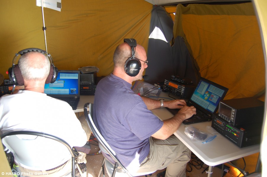 W2LK   N6HD operate TX3X SSB