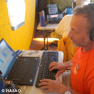 WA6O operates TX3X CW